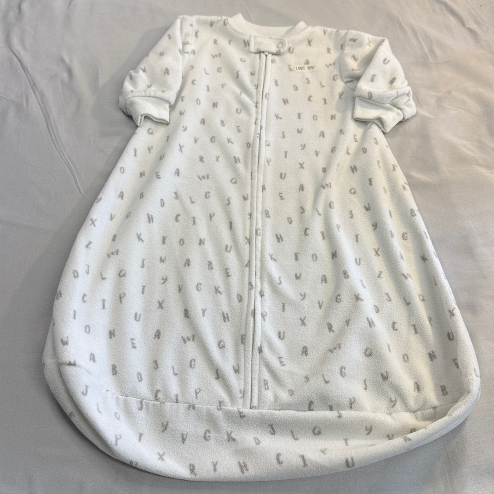 🐥 Carter's White Baby long sleeve Sleep Sack